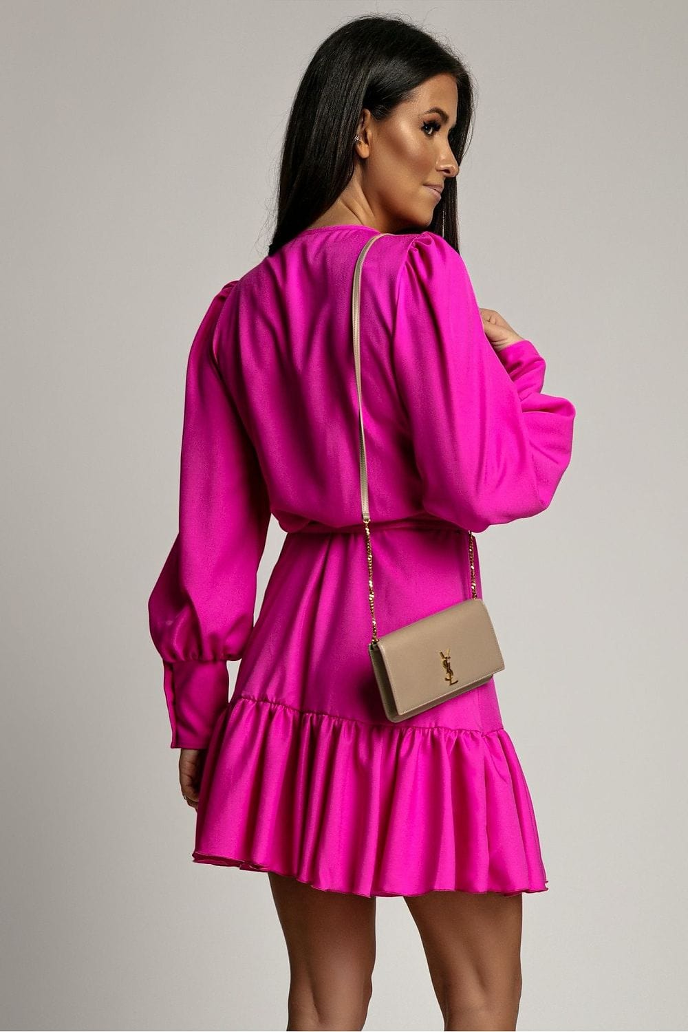 Teon Clothing EU Chic Short dress with long sleeves