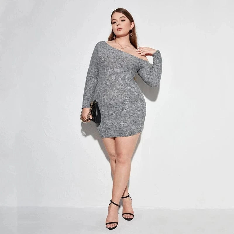 Teonclothingshop Elegant Ribbed Dress for Curvy Women