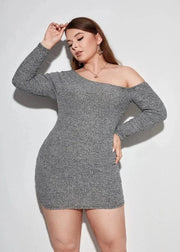 Teonclothingshop Elegant Ribbed Dress for Curvy Women