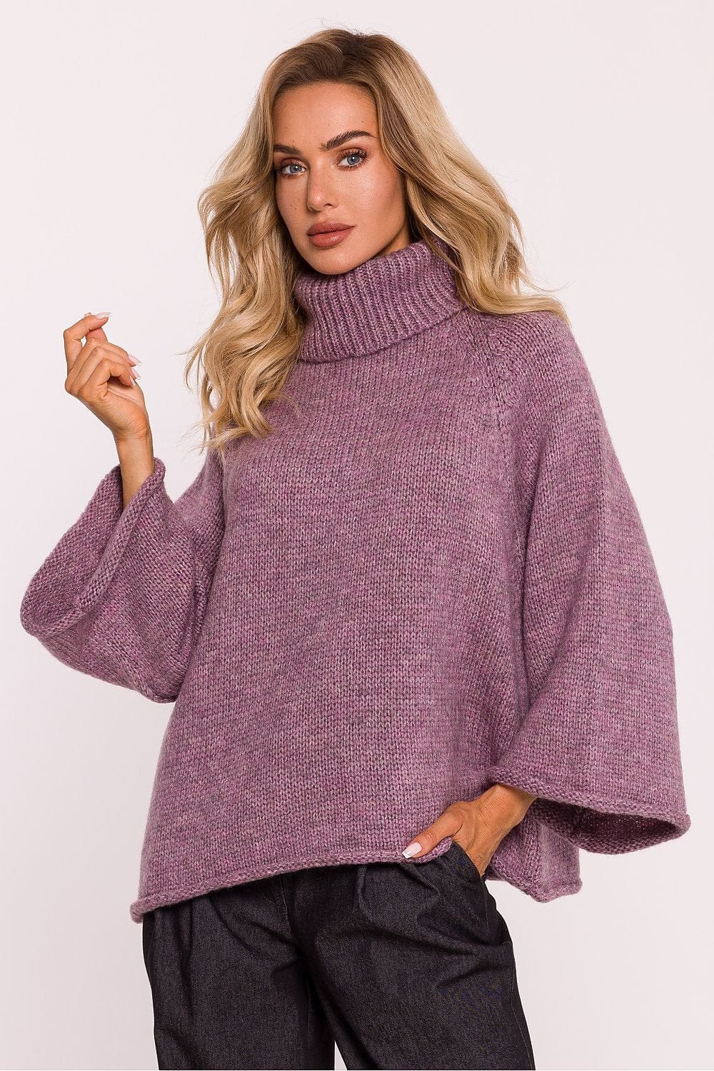 Sweaters & Hoodies