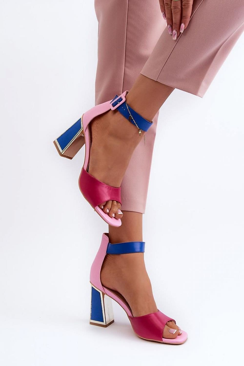 Step in style Heel sandals Step in style