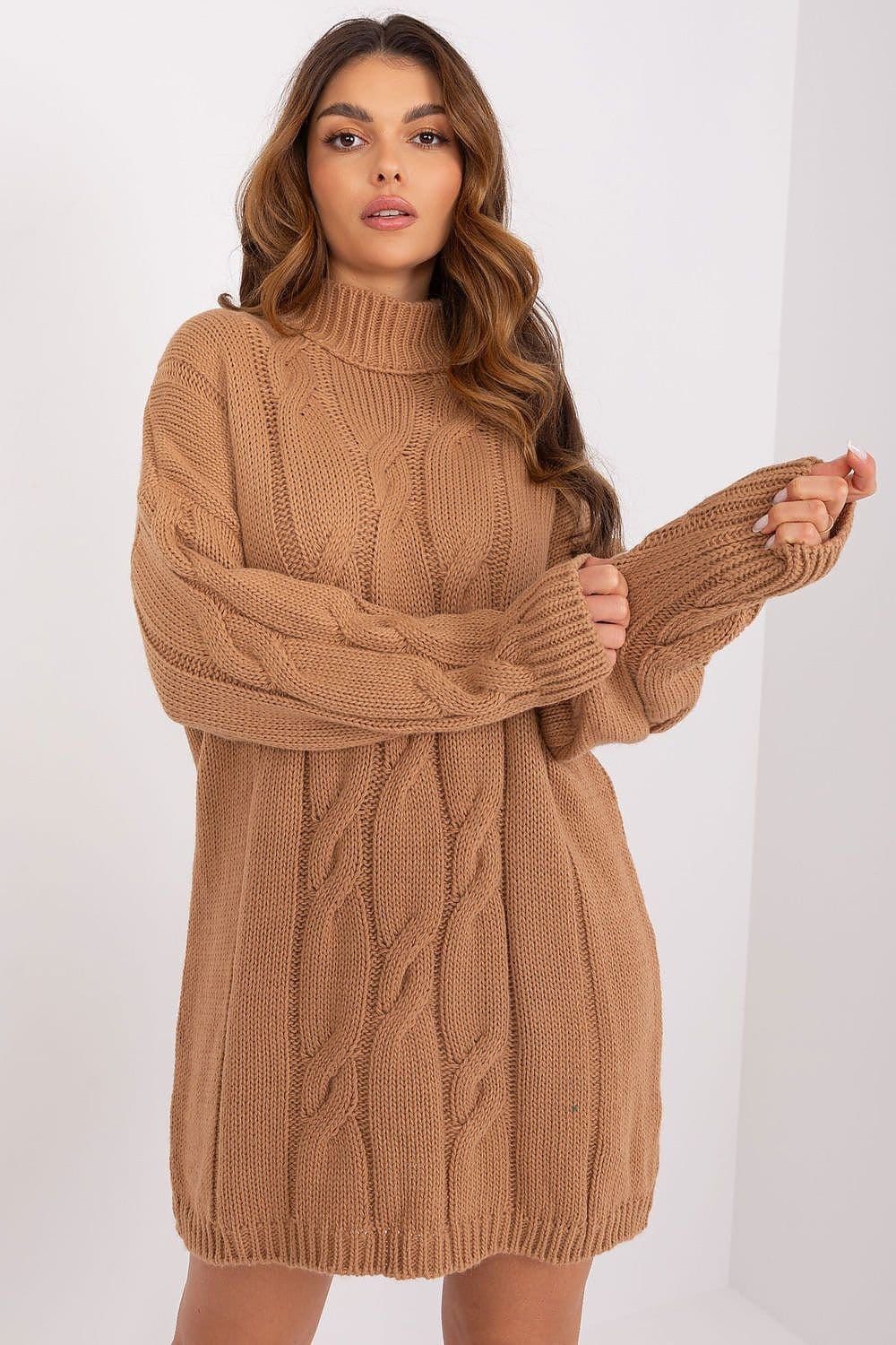 Teon Clothing EU Comfortable knitted dress