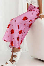  Long skirt model 