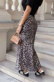  Long skirt model 