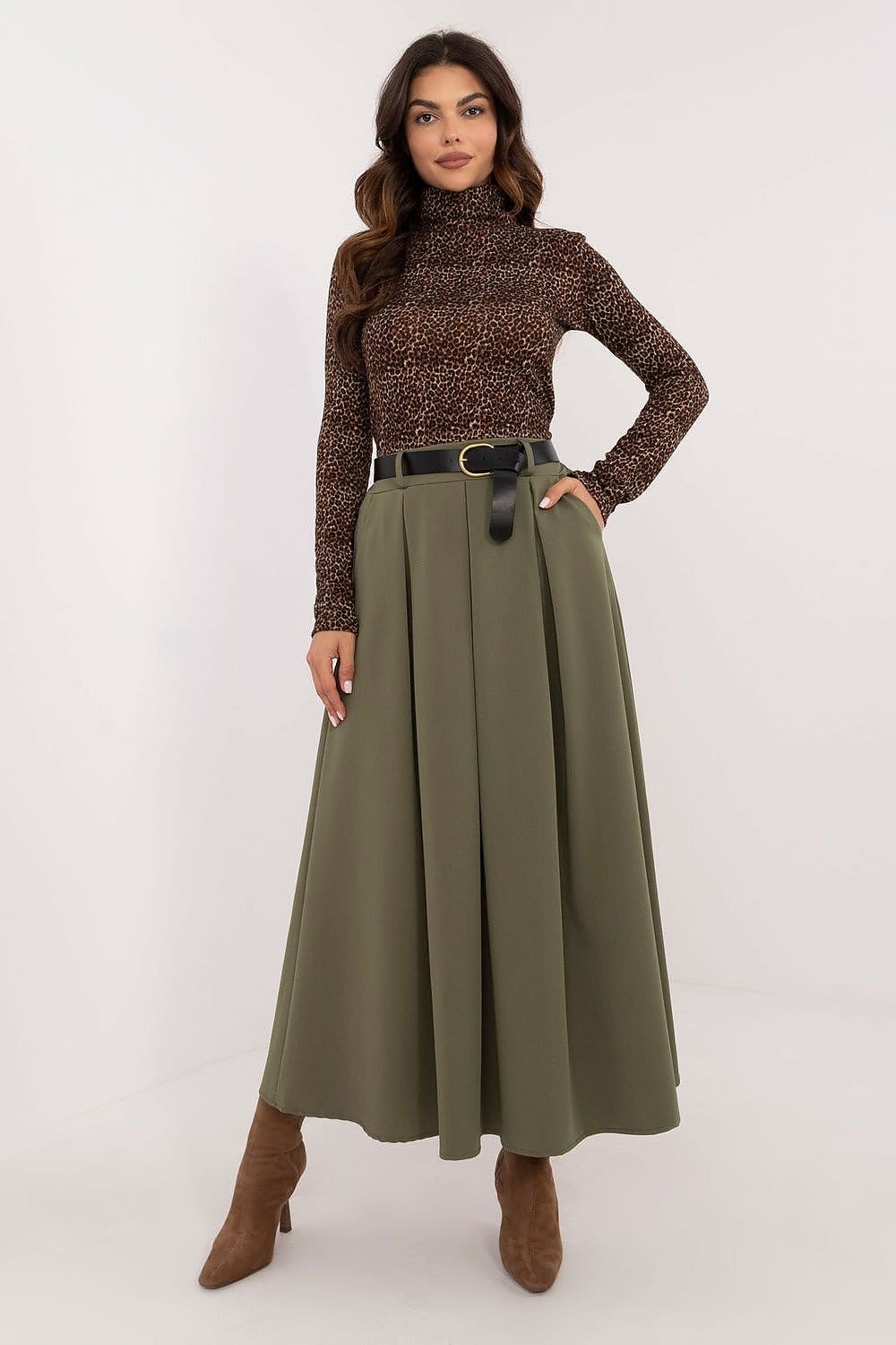 Teon Clothing EU Fluffy long skirt