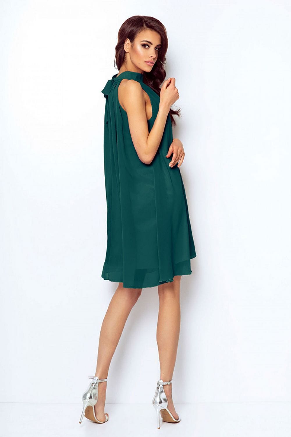  Cocktail dress model  