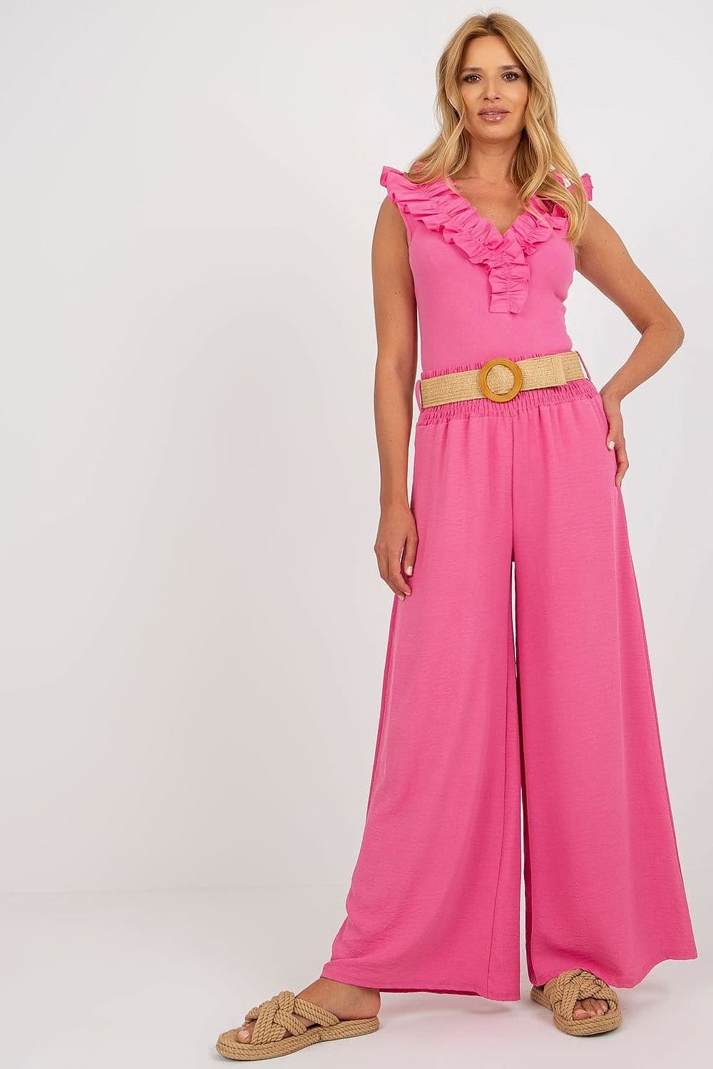 Teon Clothing EU Long trousers with a high waist