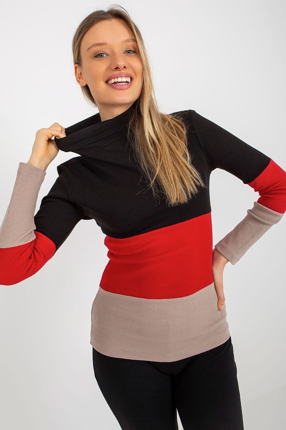 Teon Clothing EU Women's cotton turtleneck