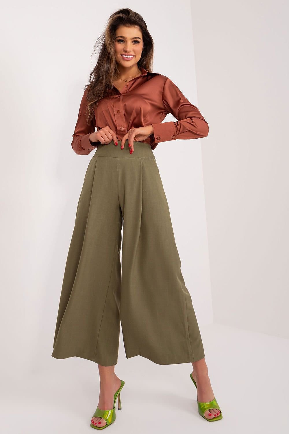 Teon Clothing EU Women's Culotte Pants for Every Occasion