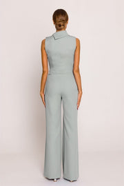  Suit model 231902 Moe 
