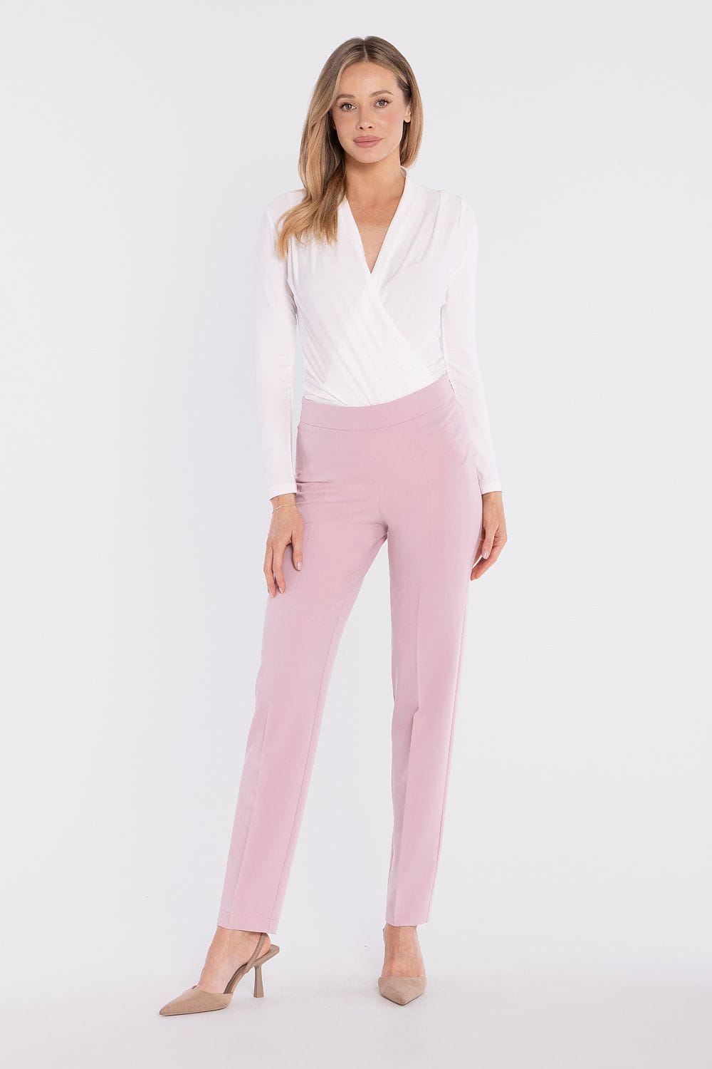  Women trousers model 227761 Stylove 