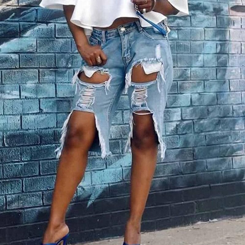 Teonclothingshop Baggy denim shorts with ripped holes