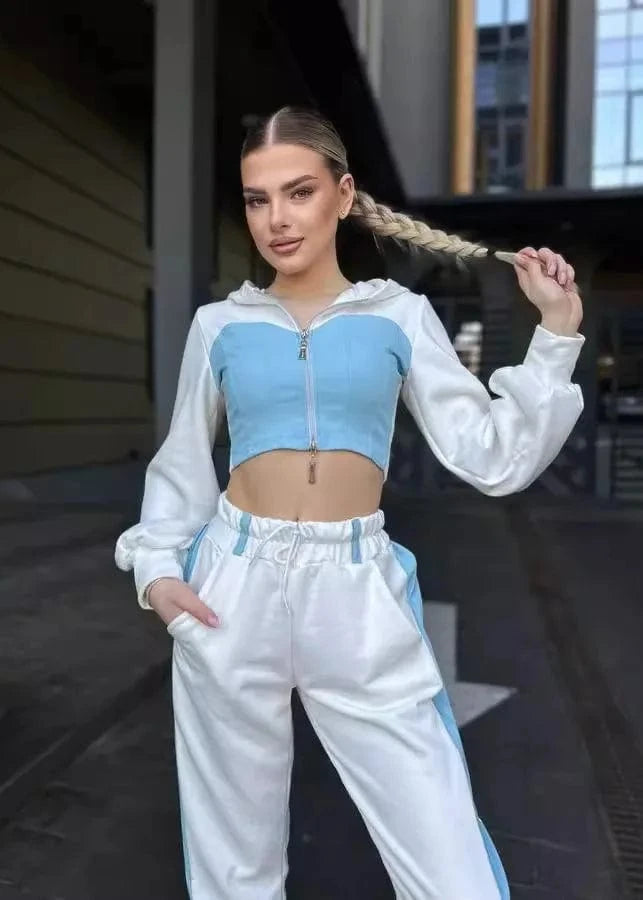 Comfy hoodie and jogger set for women