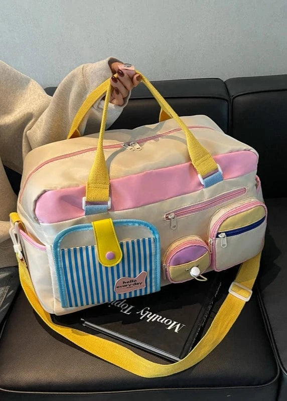 Compact travel bag for women