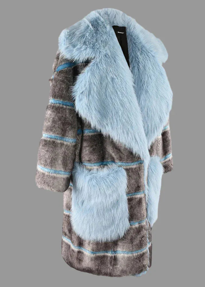 Coat with blue fur trim and interior on a light gray background, featuring the brand 'Nerazzurri'.