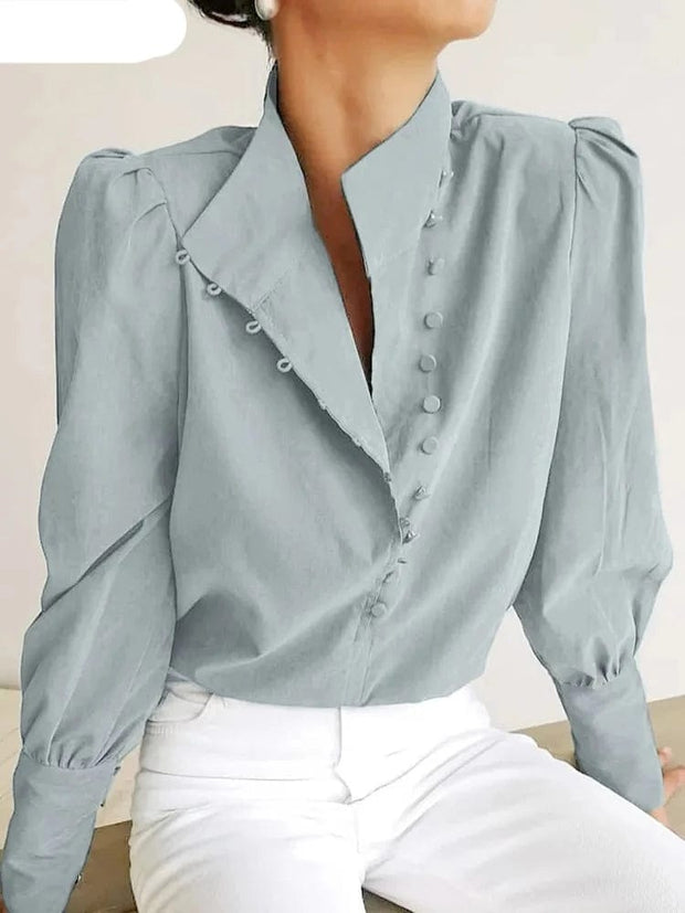Teonclothingshop Elegant white women's blouse with a turtleneck