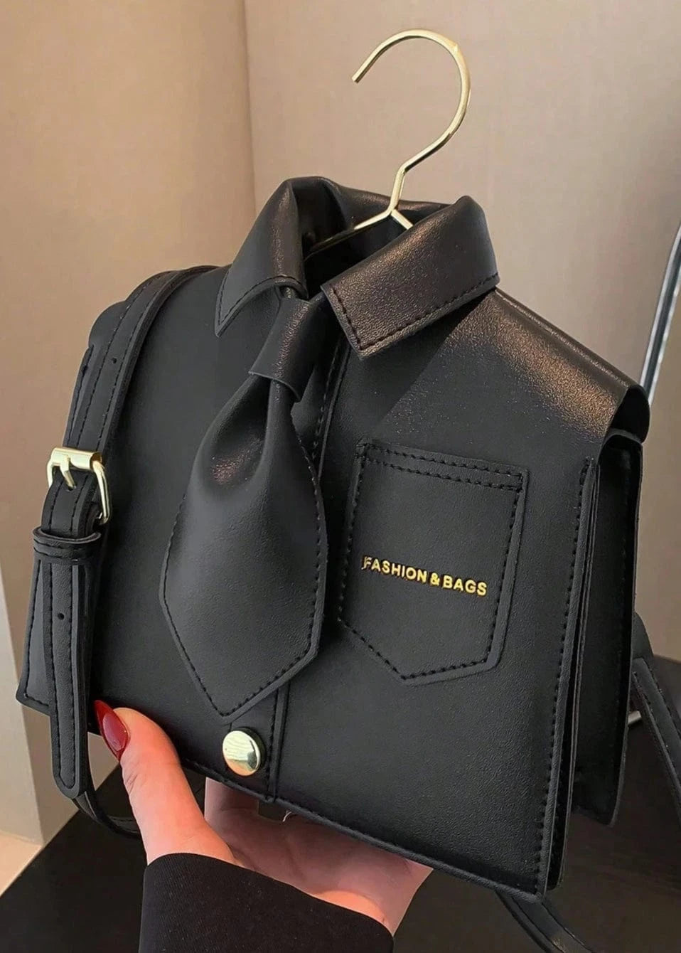 Funny Collar Shape Crossbody Bag