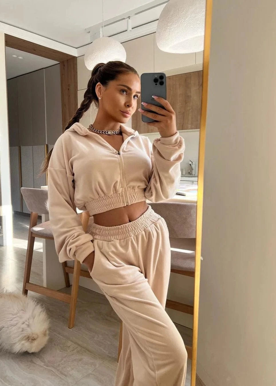 Hooded Zipper Short Sweatshirt & Joggers