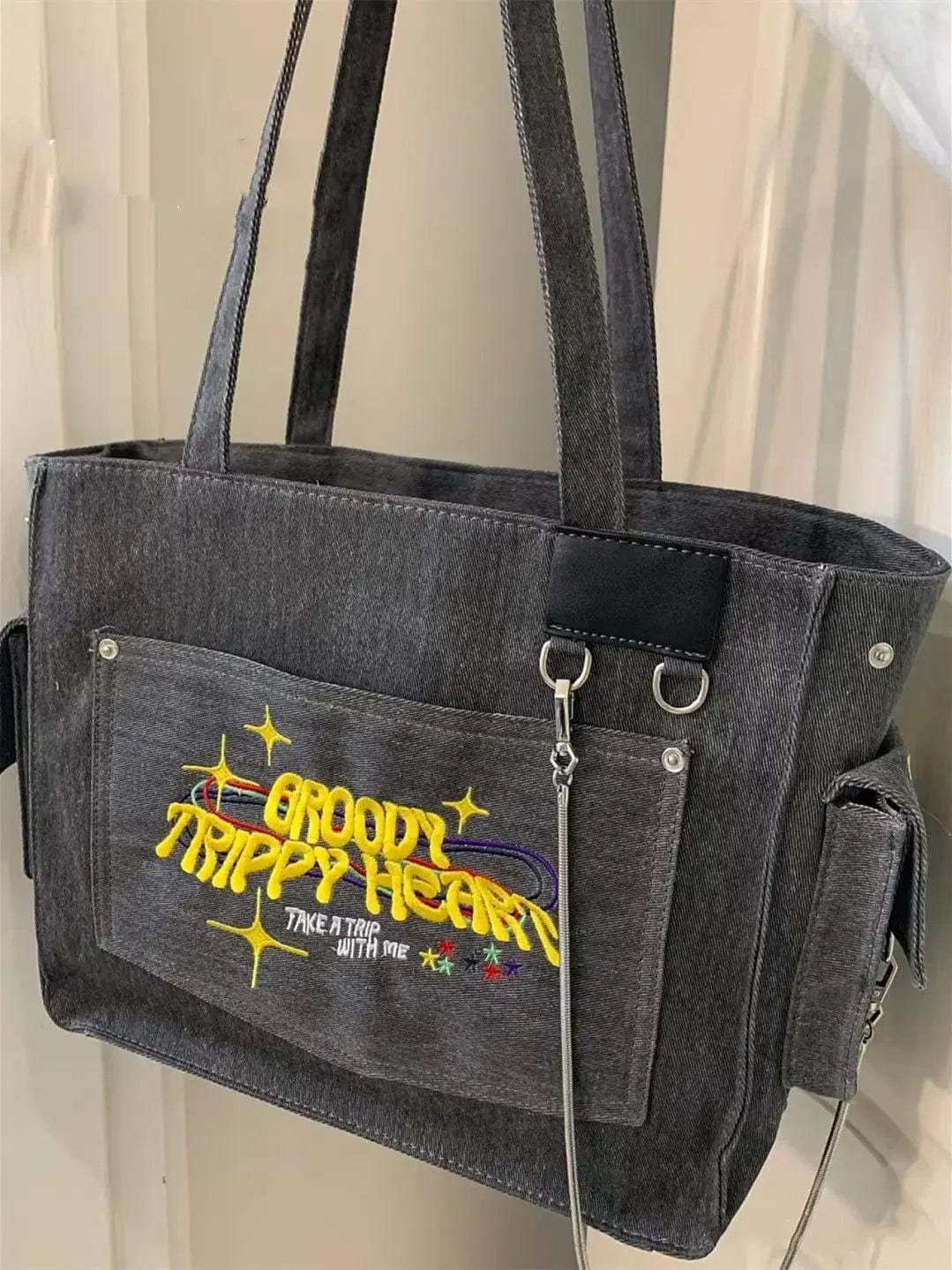 Teonclothingshop Large capacity bag with embroidered letters in washed canvas