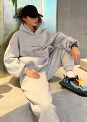 Teonclothingshop New women's casual warm tracksuit with a hood