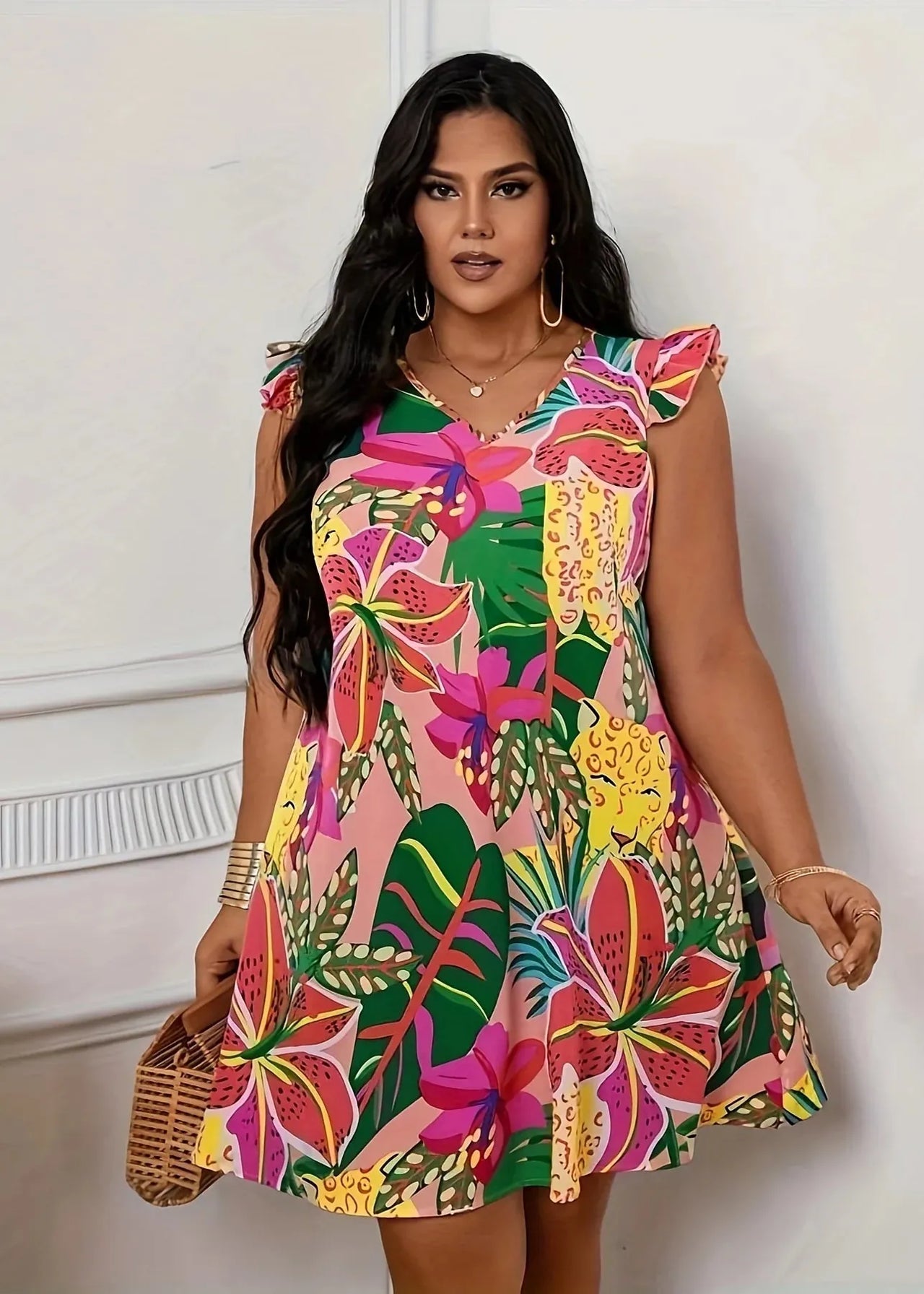 Plus Size V-Neck Floral Print Summer Vacation Dress with Butterfly Sleeves