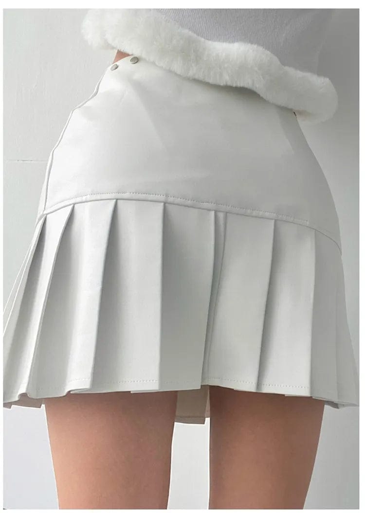 Teonclothingshop Retro mini pleated skirt made of pu leather