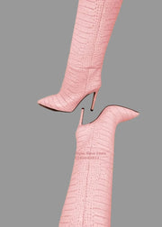 Pink knee-high boots with a textured pattern on a beige background, featuring the brand 'Hemegot'.