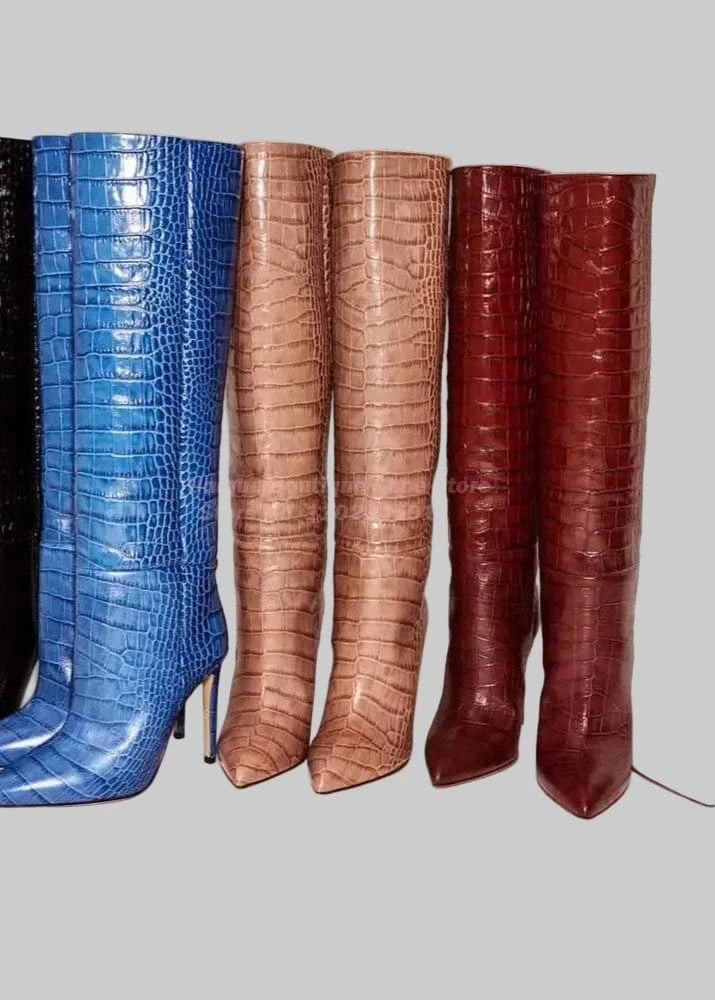 Row of knee-high boots in various colors on a white background with 'Hemegot' branding.