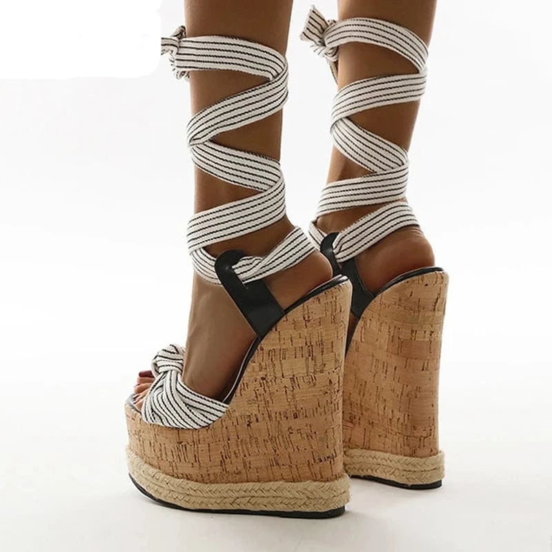 Teonclothingshop Summer plain sandals with a platform