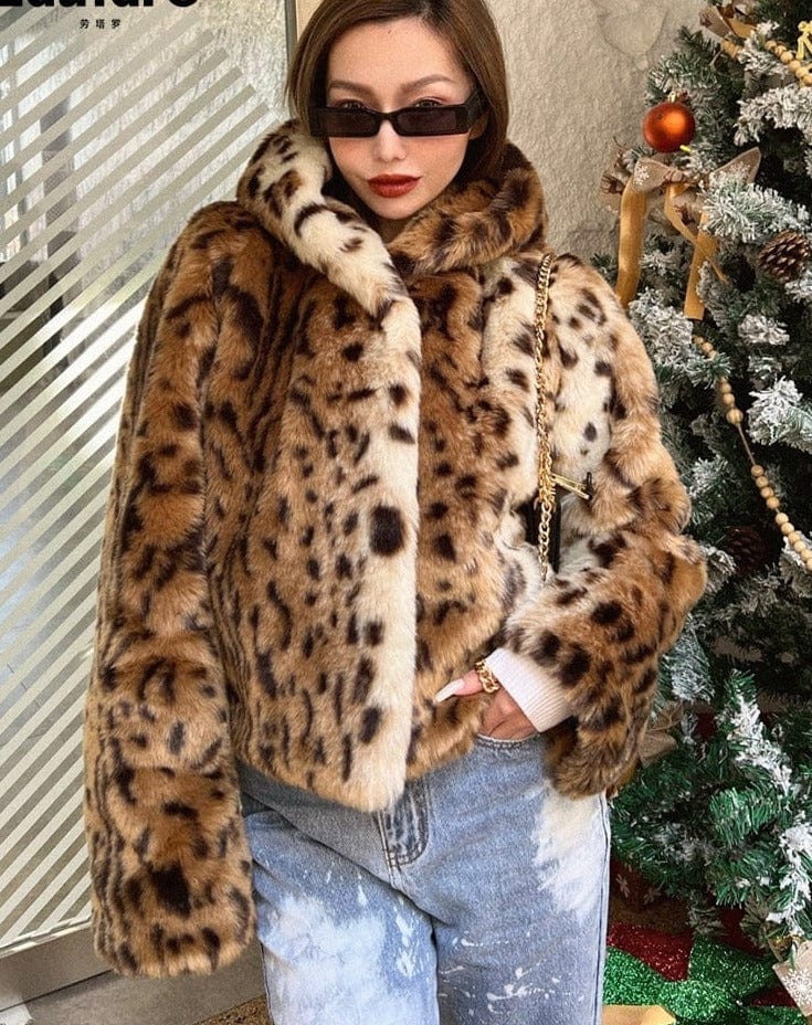 Teonclothingshop Winter short thick warm faux fur jacket with hood