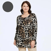 Teonclothingshop Women's oversized T-shirt with long sleeves Fashion Leopard print