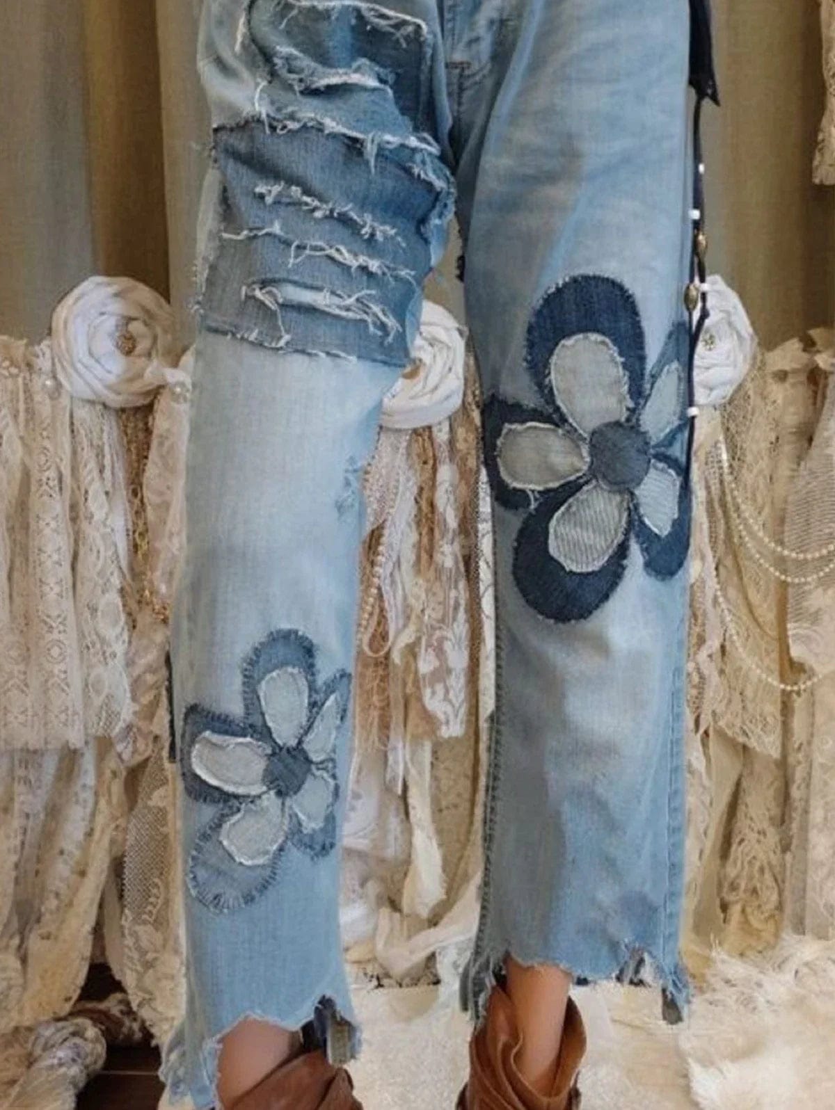 Teonclothingshop Women's wide-leg ripped jeans with a floral pattern