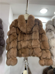 Teonclothingshop Women's winter jackets made of real fur, short style