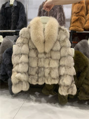 Teonclothingshop Women's winter jackets made of real fur, short style