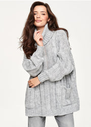  Turtleneck model 